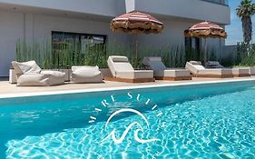 Mare Suites