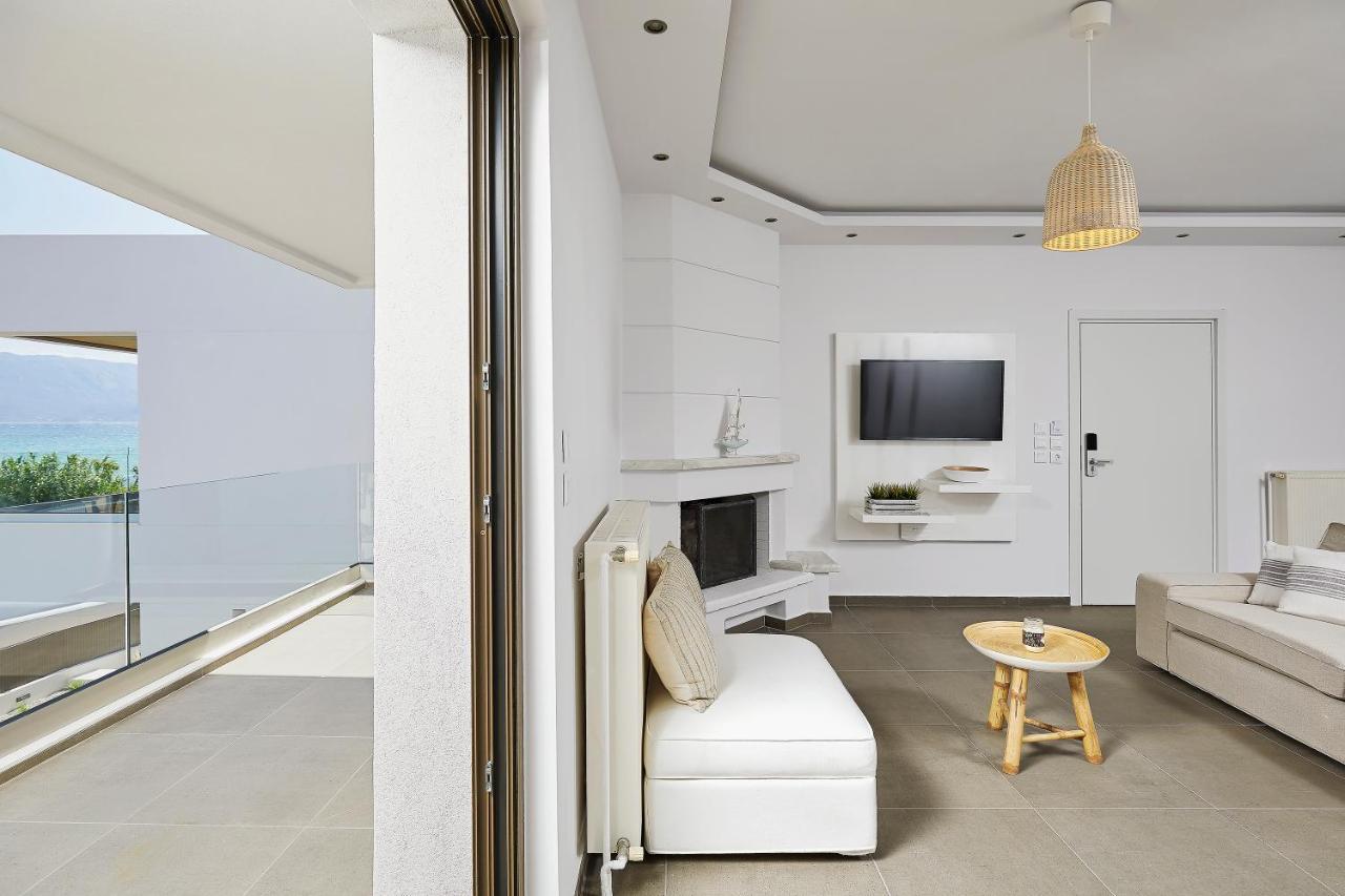 Mare Suites Λέχαιο Εξωτερικό φωτογραφία